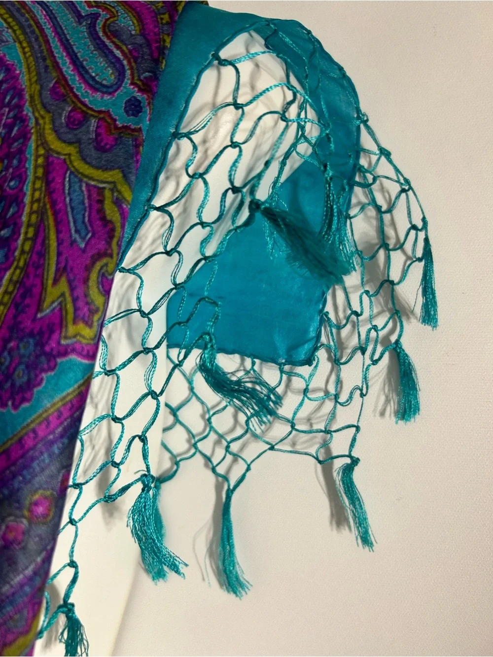 SILK INDIA MADE LARGE PURPLE/TEAL TURQUOISE PAISLEY WITH TASSEL FRINGE SCARF O/S